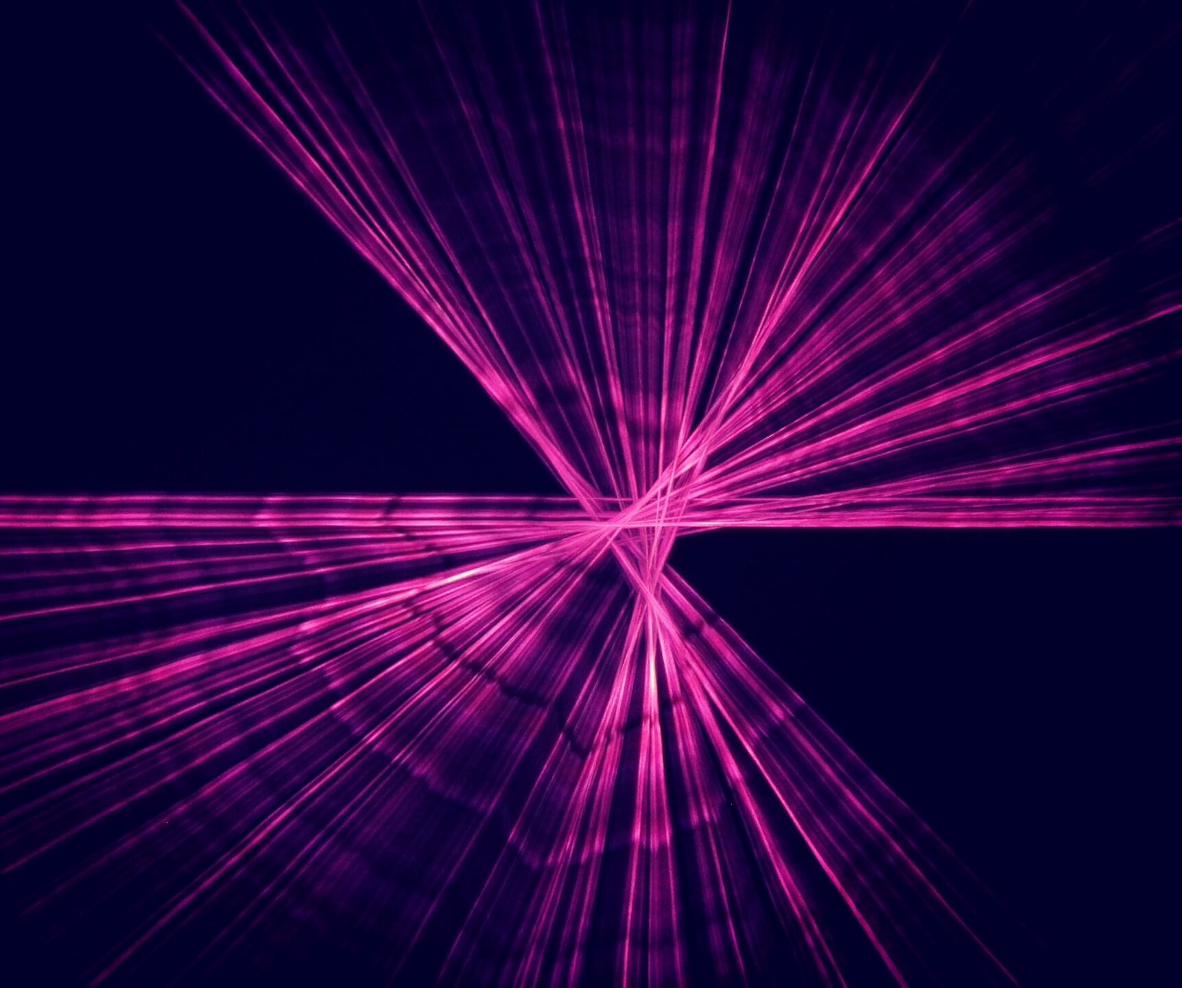 Laserline: Social Media